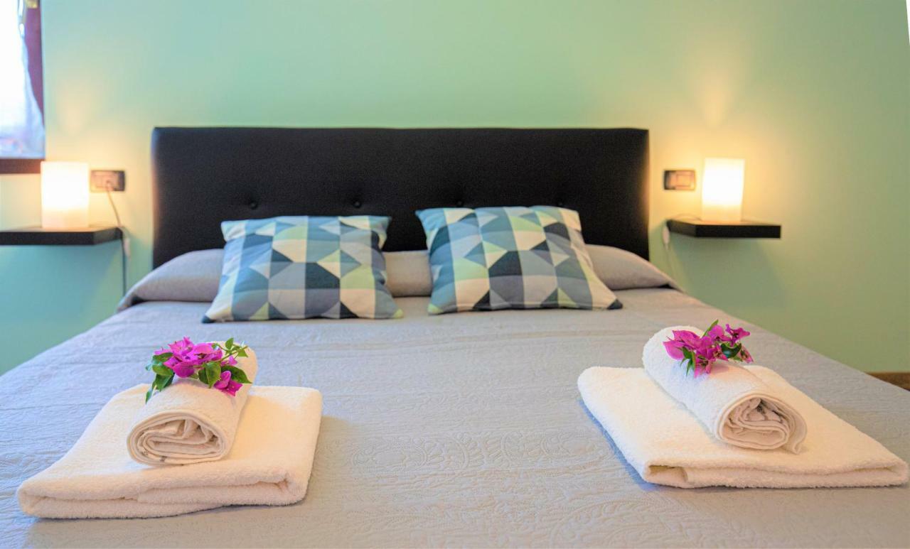 B&B Villa Apuana Marina Di Carrara Bagian luar foto